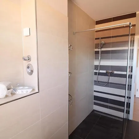 Апартаменты Josephine V4w1